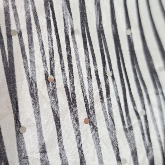 Rapha Pack Jacket Windbreaker Cycling Black White Pink Lightweight Men’s Size L - Picture 6 of 12